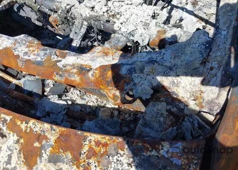 2014 Toyota Avalon Hybrid Limited from USA, damaged, VIN 4T1BD1EB3EU026925